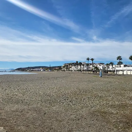 Duquesa Regents Apt, Large Balcony With Spectacular Sea Views Close To Port And *