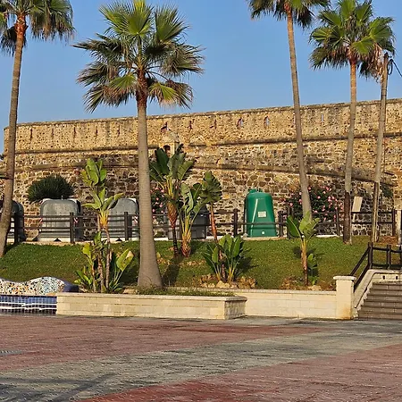 Duquesa Regents Apt, Large Balcony With Spectacular Sea Views Close To Port And * Manilva
