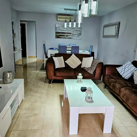 Duquesa Regents Apt, Large Balcony With Spectacular Sea Views Close To Port And Manilva