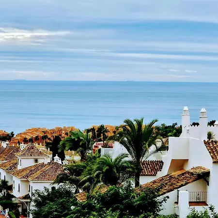 Duquesa Regents Apt, Large Balcony With Spectacular Sea Views Close To Port And Apartment *